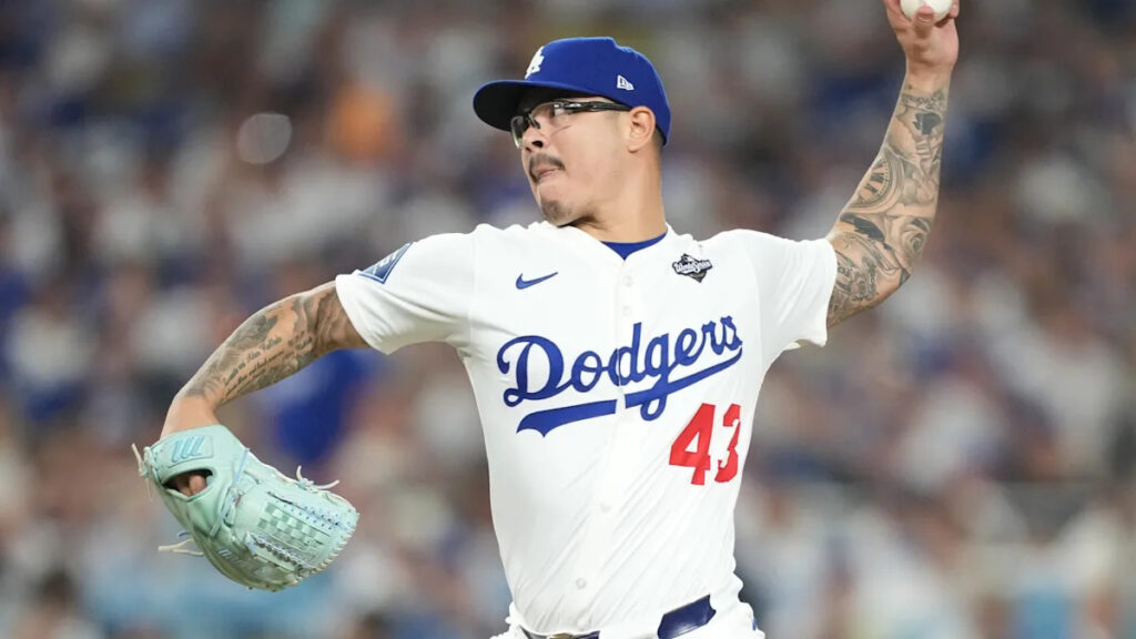 Dodgers cut reliever Anthony Banda after 2 World Series titles