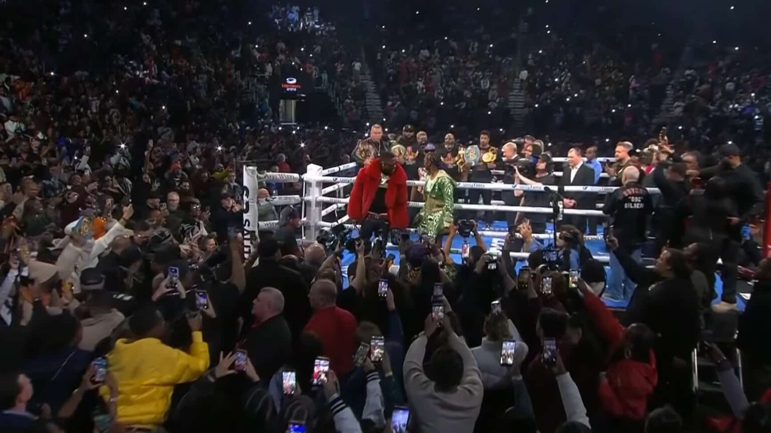 Claressa Shields Dominates Franchon Crews-Dezurn in Rematch Claressa Shields Dominates Franchon Crews-Dezurn in Rematch