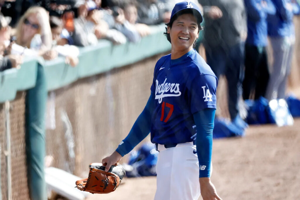 Dodgers Photo Gallery: Day 6 of spring training