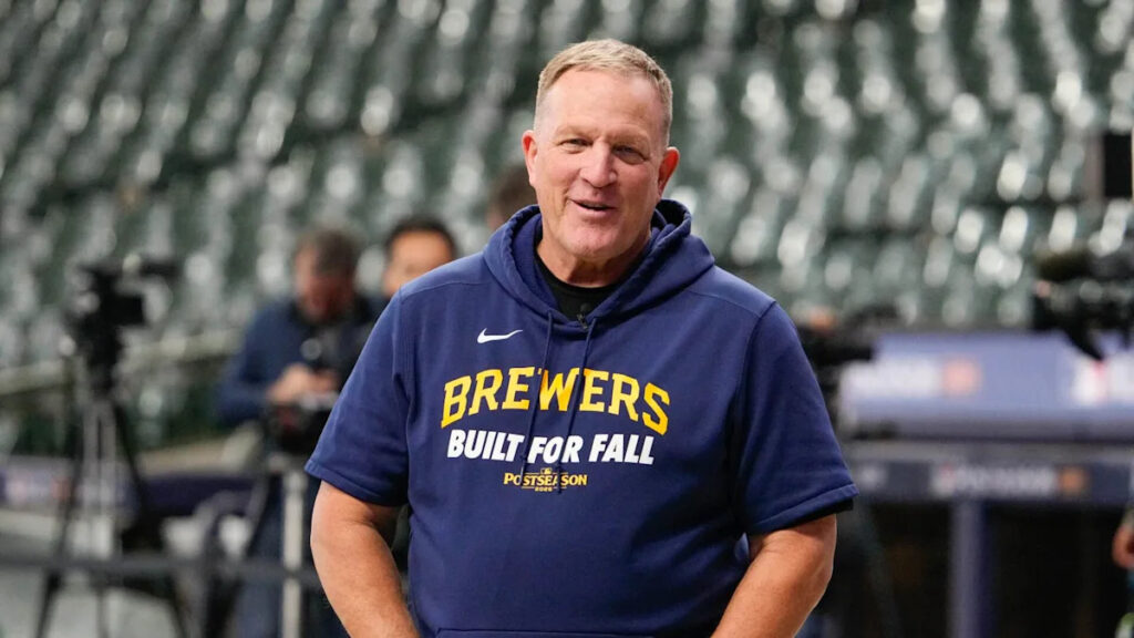 Two-time NL manager of year Pat Murphy agrees to new deal with Brewers