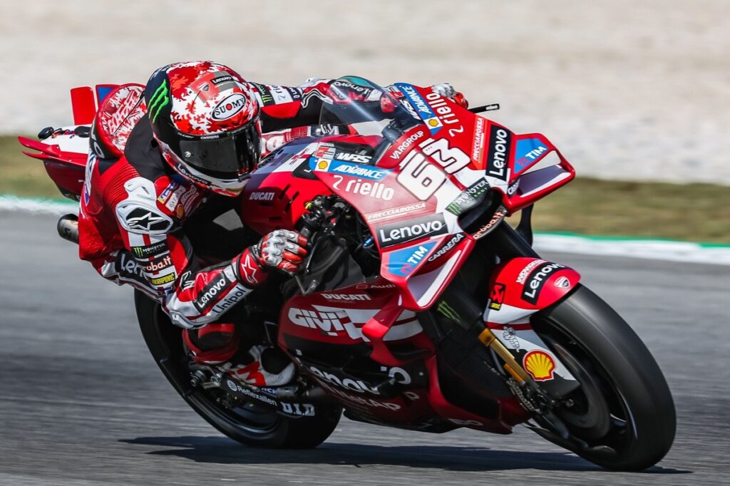Breakthrough or false dawn? Bagnaia finds early confidence on 2026 Ducati