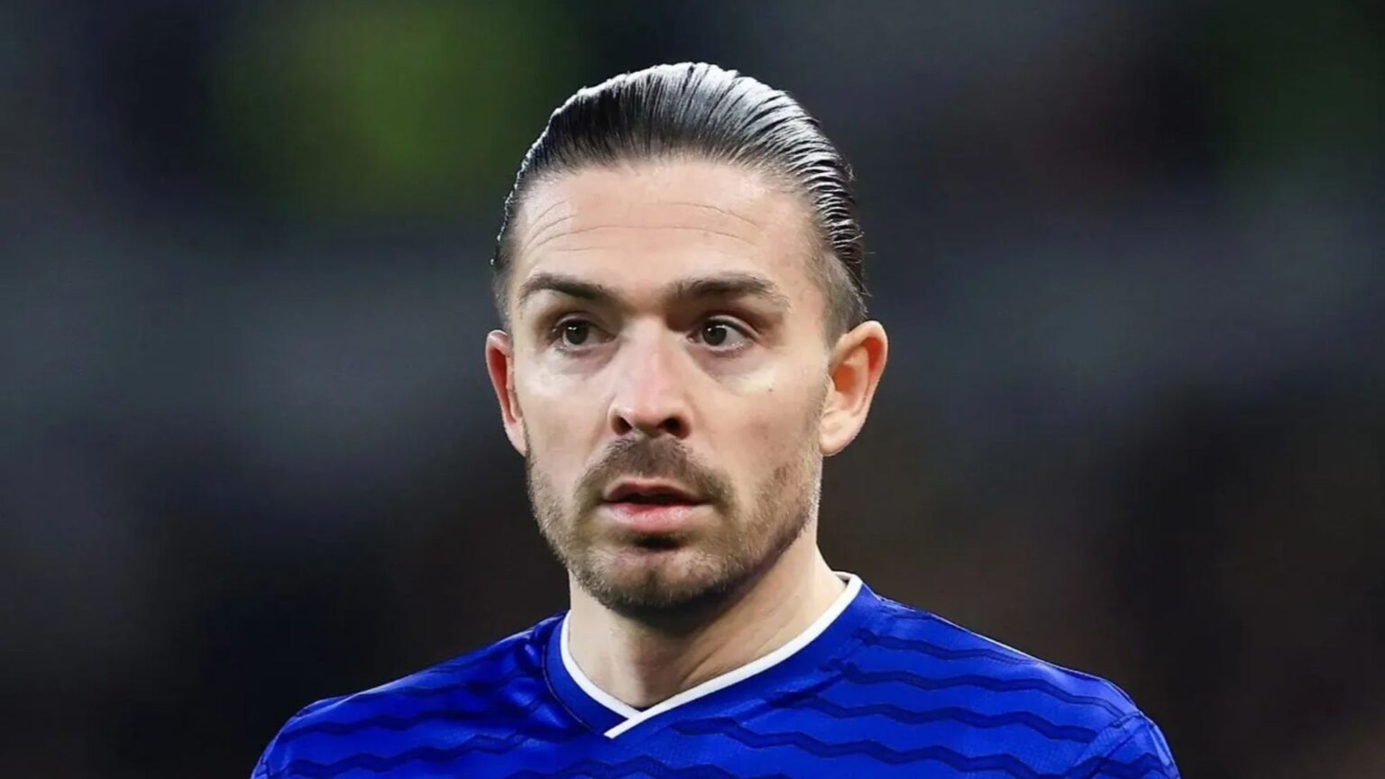 Jack Grealish stuns pubgoers by turning local boozer into barber shop before paying for everyone’s drinks