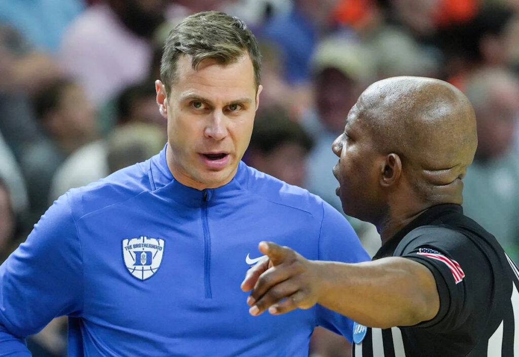 Sweet 16 bold predictions: Which No. 1 seed is most at risk? Who makes Final Four?