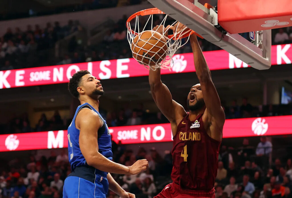 Cavs at Mavs open gamethread