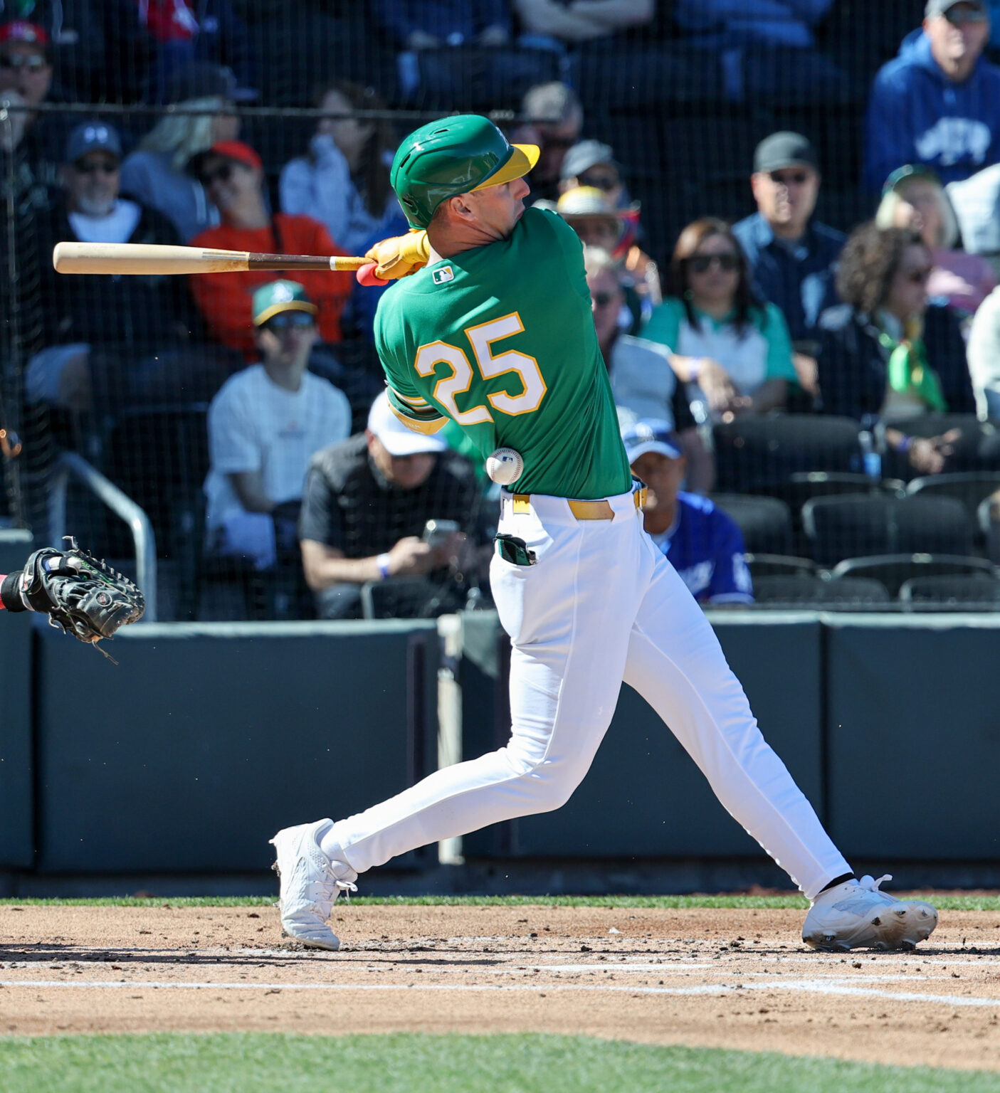 A’s steal a win from the White Sox A’s steal a win from the White Sox