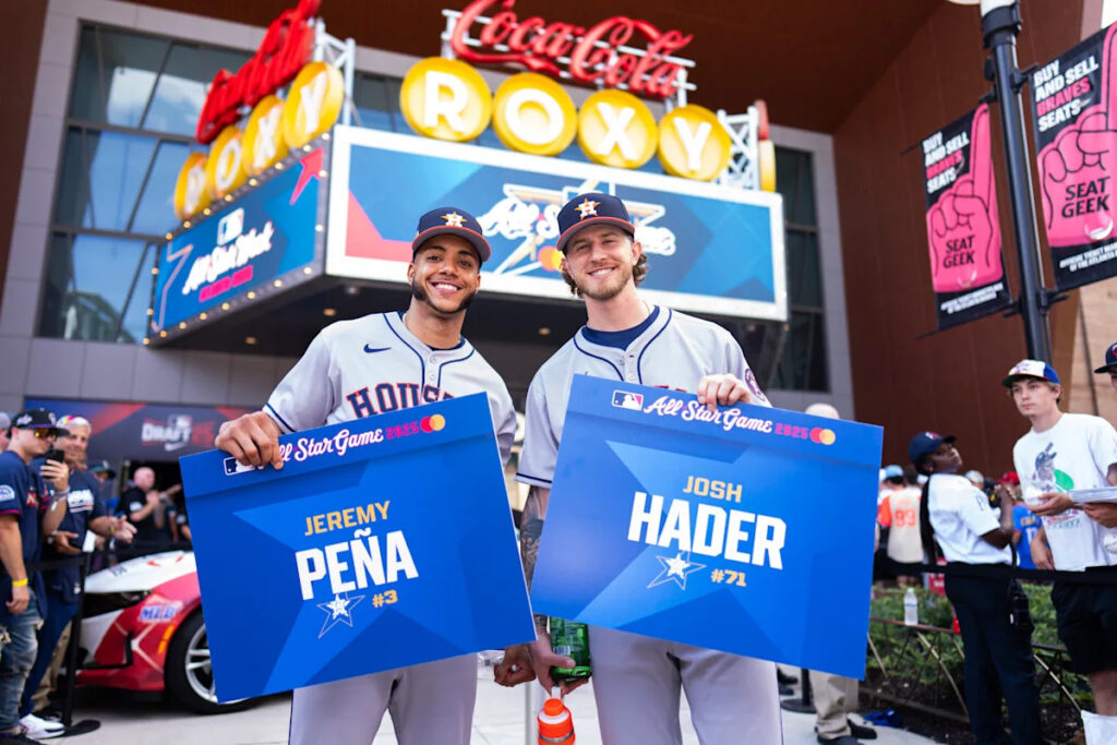 Astros Injury Updates: Hader, Pena