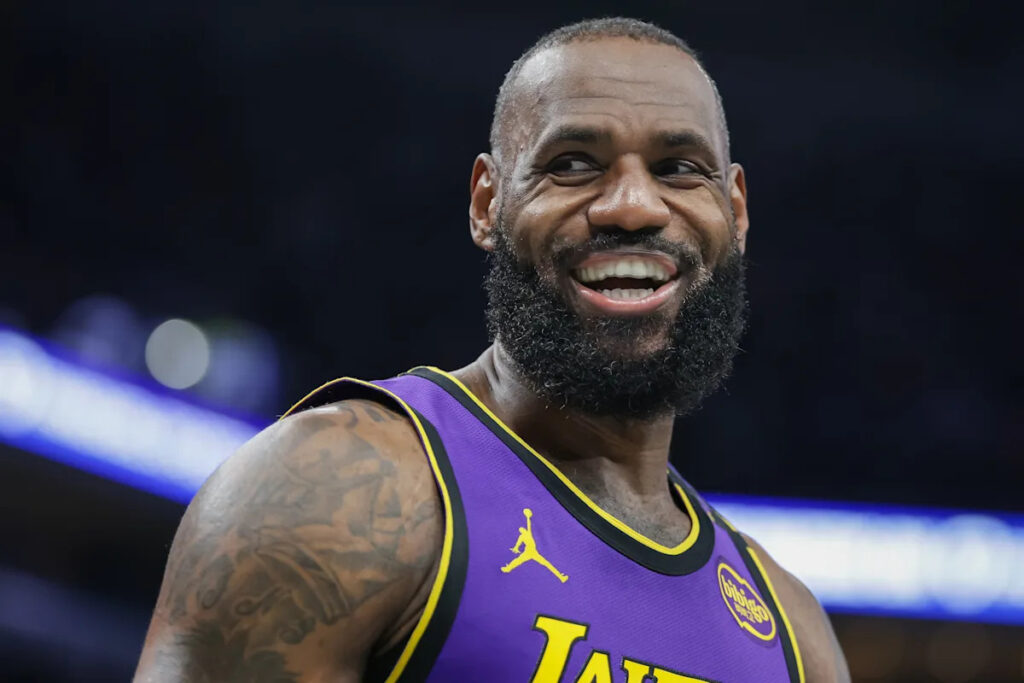 LeBron James ties Robert Parish’s NBA games played record
