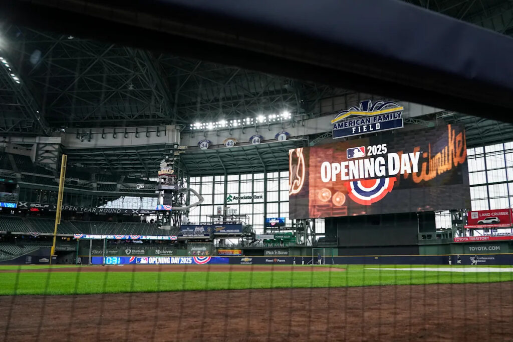 Injuries shuffle bullpen picture in latest Brewers Opening Day roster projection