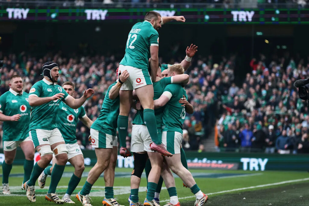 Ireland beats Scotland and keeps alive Six Nations title hopes