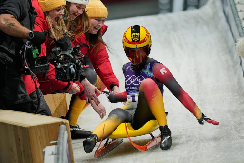 Taubitz seals a 5th straight World Cup luge title by 0.006 seconds. Loch ties overall wins mark