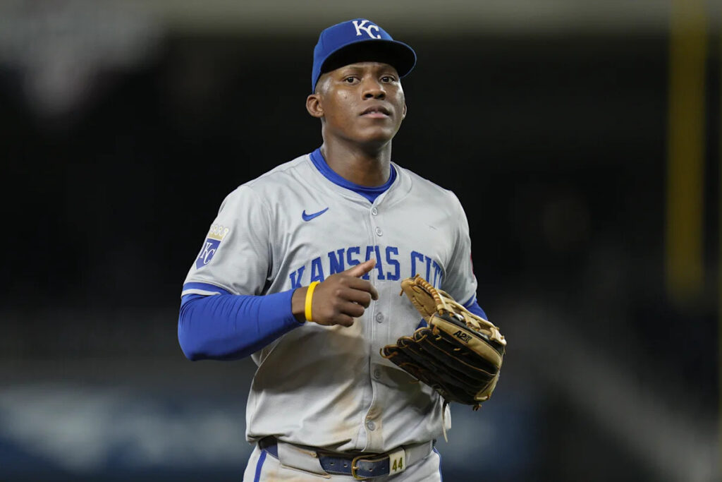 Outfielder Dairon Blanco claimed off waivers by Rangers