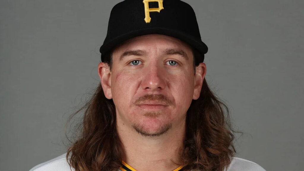 Pirates send Mike Clevinger to the minors after a so-so spring training