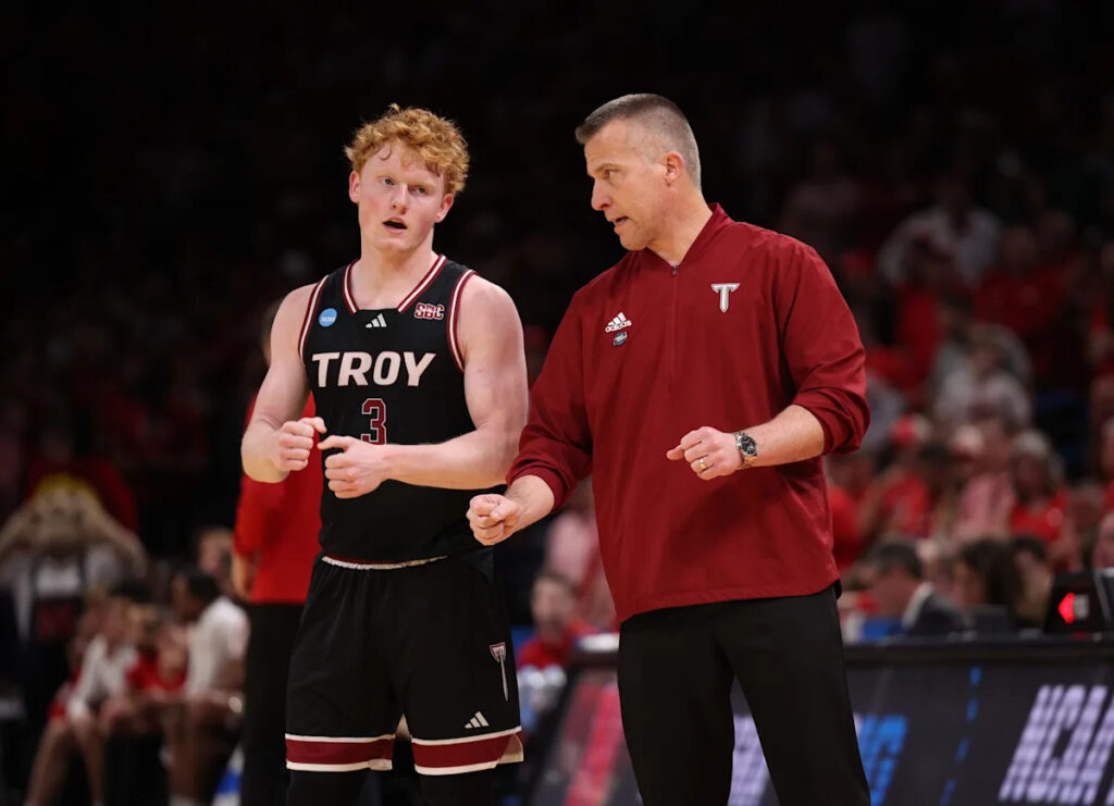 Georgia Tech basketball targeting Troy’s Scott Cross as next coach | Sources