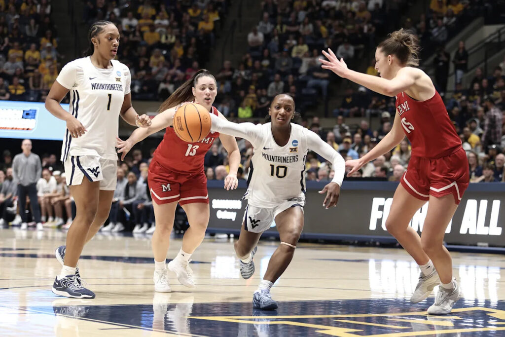 Shaw, Cooke help West Virginia roll over Miami (Ohio) 82-54 in women’s NCAA Tournament