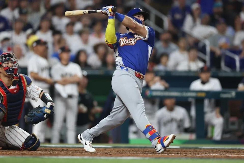 Wilyer Abreu hits a home run during Venezuela’s 8-5 upset win over Japan in the WBC quarterfinals on March 14, 2026. Getty Images