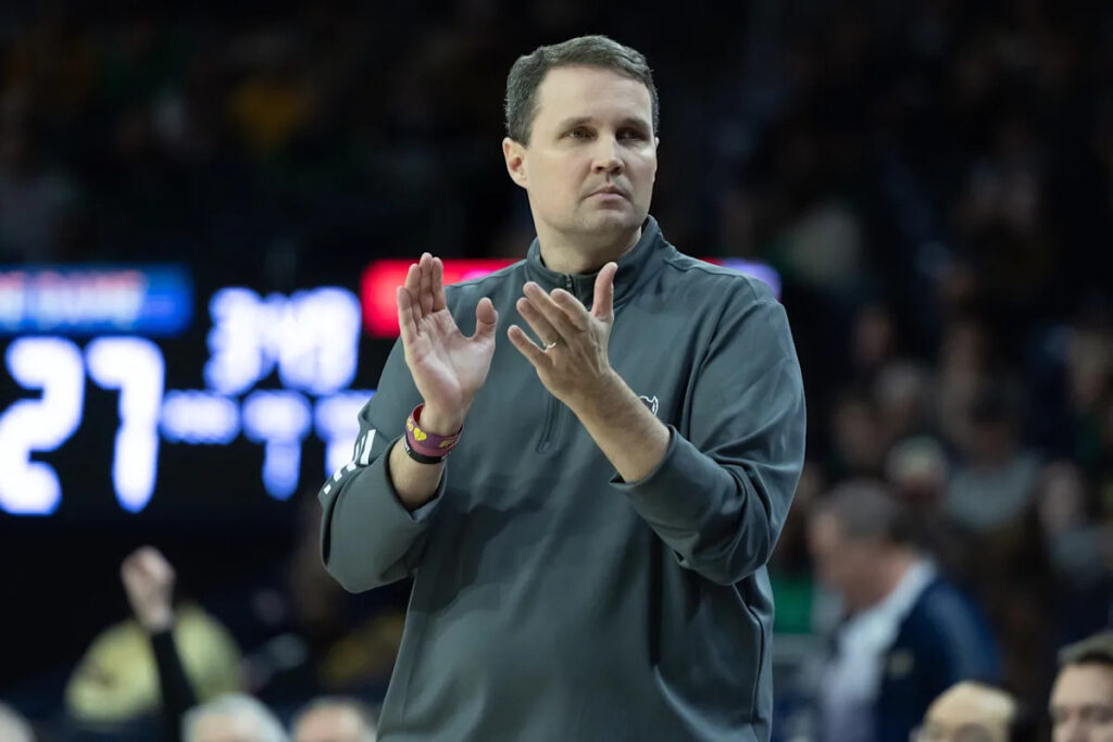 Will Wade and LSU again? Desperation overshadows all hesitation