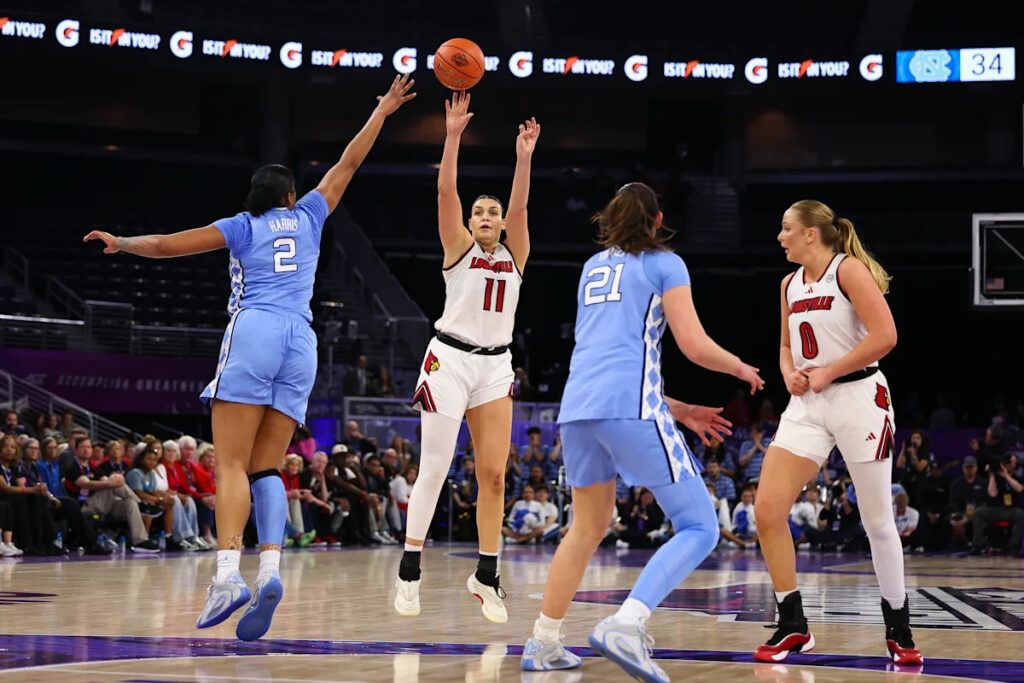 Imari Berry’s 22 points, 10 rebounds lead No. 12 Louisville women past No. 16 North Carolina 65-57