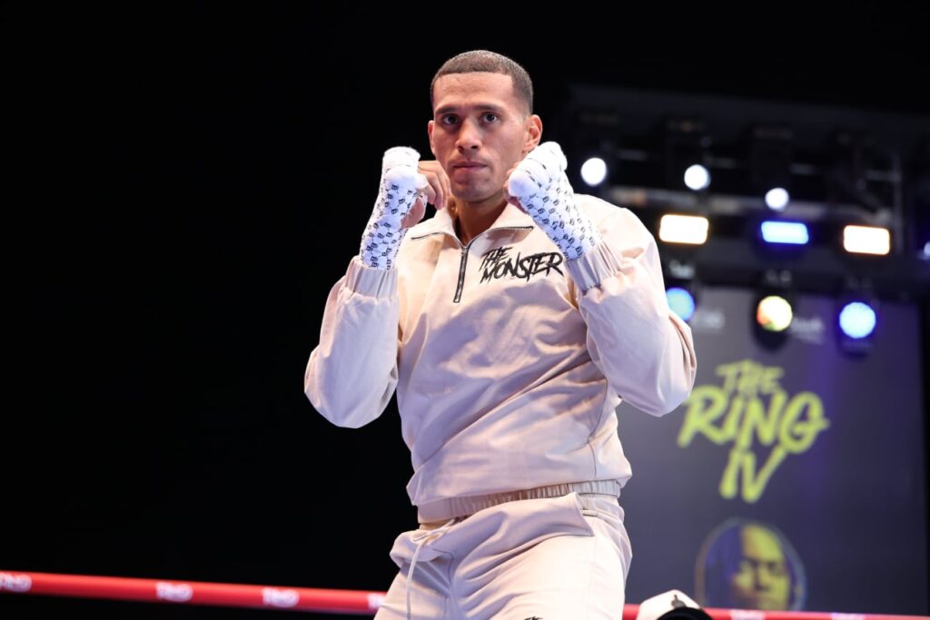 Cruiserweight champion says Zuffa deal won’t block possible David Benavidez fight