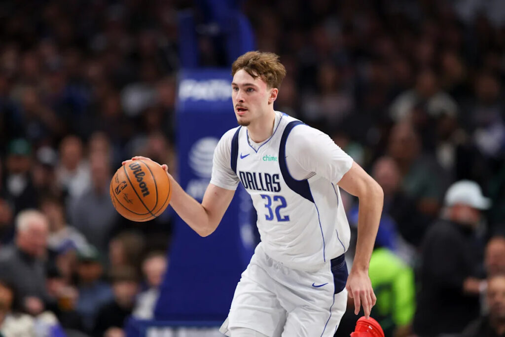 Cooper Flagg in Mavericks’ starting lineup vs. Magic after missing 8 games with foot injury