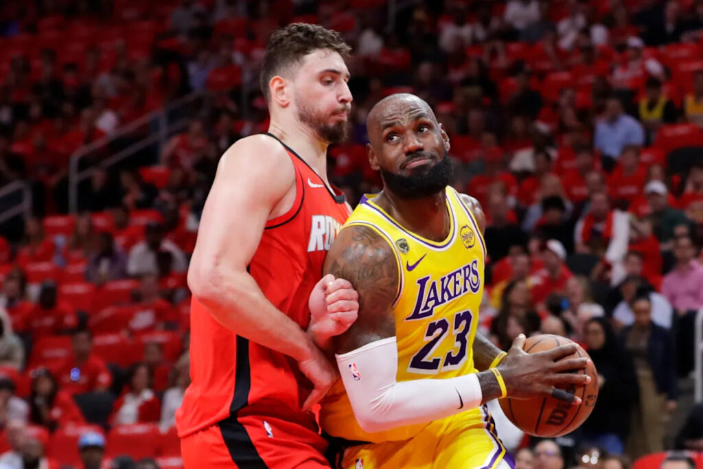 Lakers-Rockets takeaways: Houston has some problems