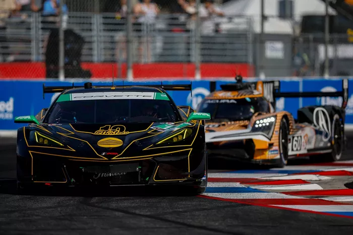 #13 13 Autosport Corvette Z06 GT3.R: Orey Fidani, Matthew Bell, Sheena Monk