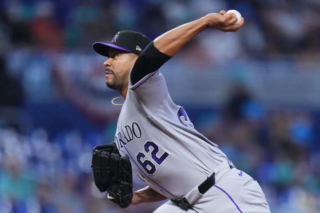 Rockies place José Quintana on IL, make other roster moves