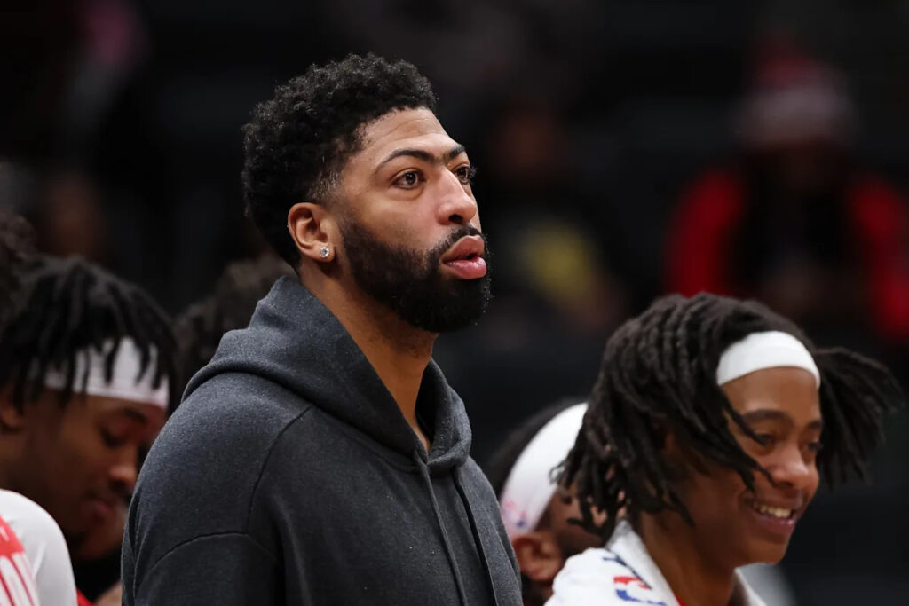 Anthony Davis airs grievances about end of Lakers, Pelicans tenures in Draymond Green podcast Anthony Davis airs grievances about end of Lakers, Pelicans tenures in Draymond Green podcast