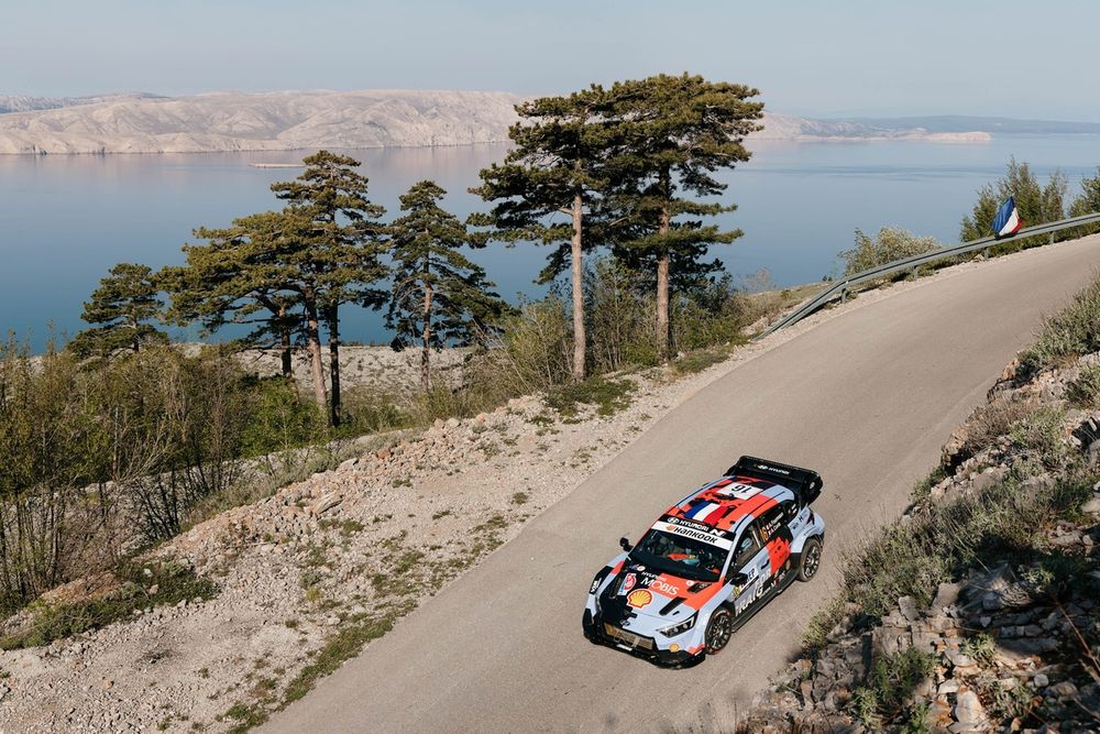 Adrien Fourmaux, Alexandre Coria, Hyundai World Rally Team Hyundai i20 N Rally1