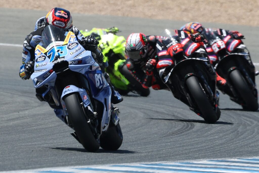 Alex Marquez ends Aprilia’s dominance with victory as Marc Marquez crashes out