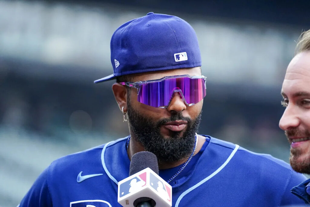 Game Thread: Junior Appreciation Day