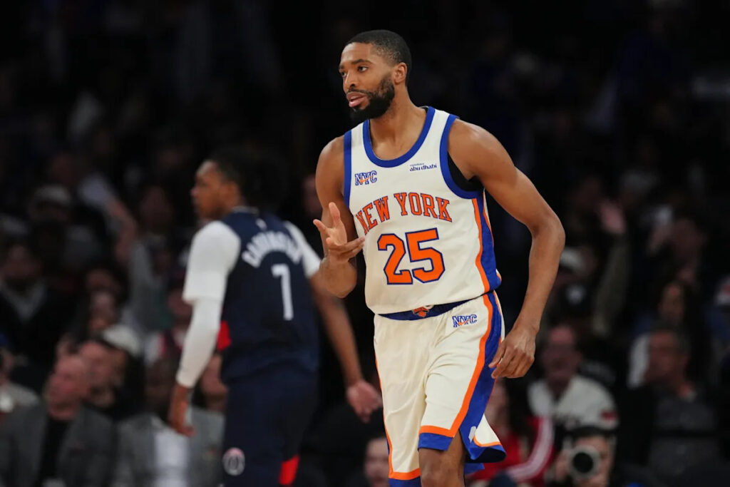 Mikal Bridges plays 23 seconds, extends NBA’s longest active streak to 638 consecutive games Mikal Bridges plays 23 seconds, extends NBA’s longest active streak to 638 consecutive games