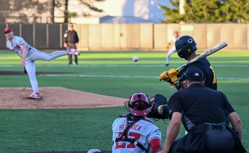 Missouri defeats Arkansas 6-1 for first SEC home win since 2024