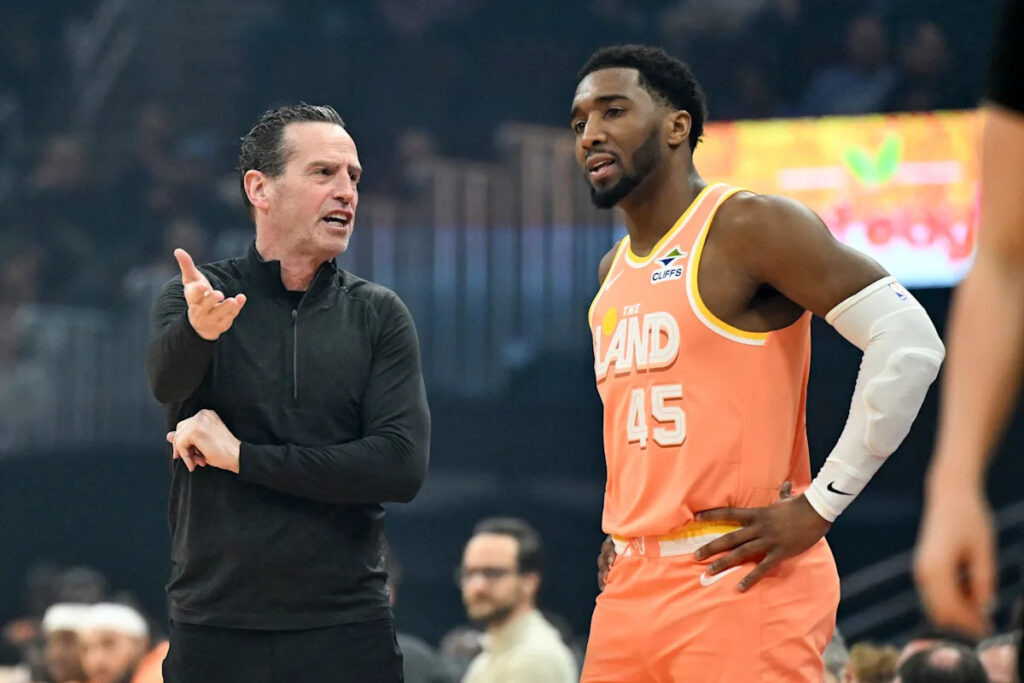 Kenny Atkinson provides update on Cavs health before heading into series vs. Raptors Kenny Atkinson provides update on Cavs health before heading into series vs. Raptors