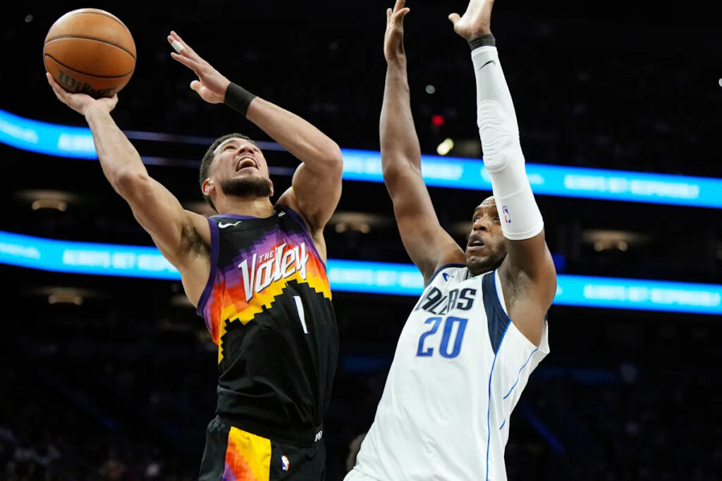 Devin Booker scores 37, Suns clinch No. 7 spot in West with a 112-107 win