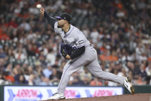 Astros 7, Rockies 6: Living on the edge (of Houston) Astros 7, Rockies 6: Living on the edge (of Houston)