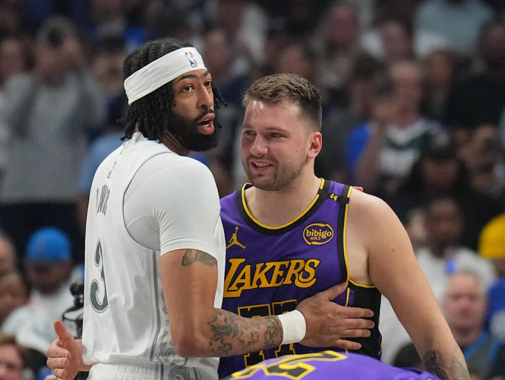 Anthony Davis was as shocked as everyone he was traded for Luka Dončić Anthony Davis was as shocked as everyone he was traded for Luka Dončić