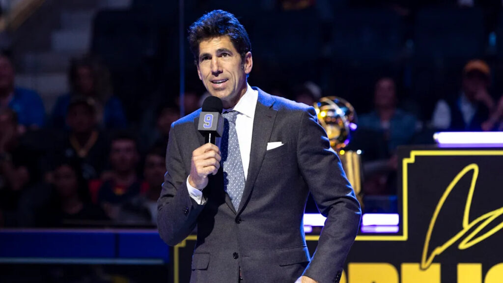 Bob Myers? Tim Connelly? Mavericks reportedly going big game hunting for new head of basketball Bob Myers? Tim Connelly? Mavericks reportedly going big game hunting for new head of basketball