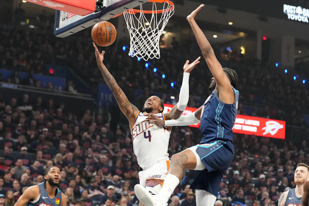 Thunder’s Jalen Williams leaves Game 2 vs Suns with a left hamstring injury
