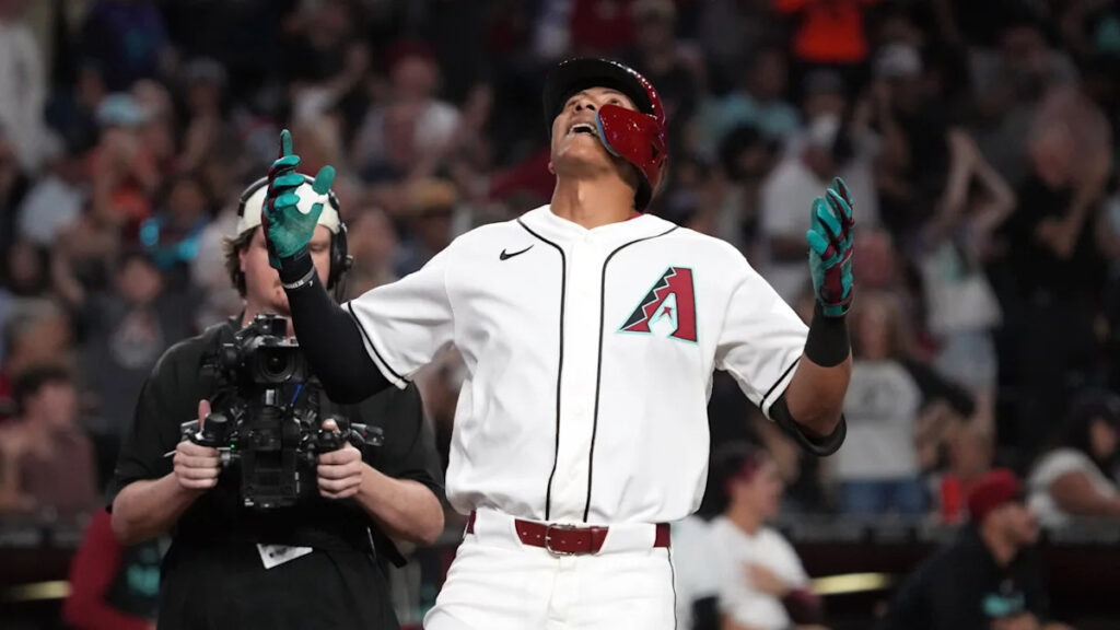 Diamondbacks 3B Jose Fernandez becomes 7th MLB player since 1900 with 2 homers in debut