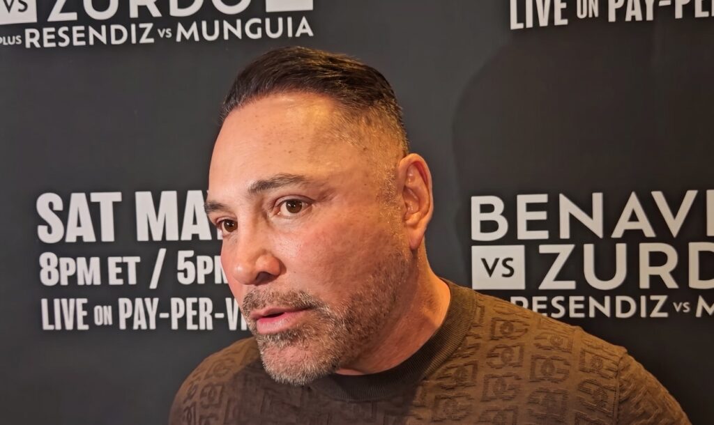 Oscar De La Hoya Says Fighters Must Choose Sides as Ali Act Battle Decided