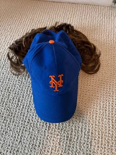 JACOB DEGROM NEW YORK METS BASEBALL CAP WITH HAIR WIG MLB GIVEAWAY Free Shipping - Picture 1 of 2