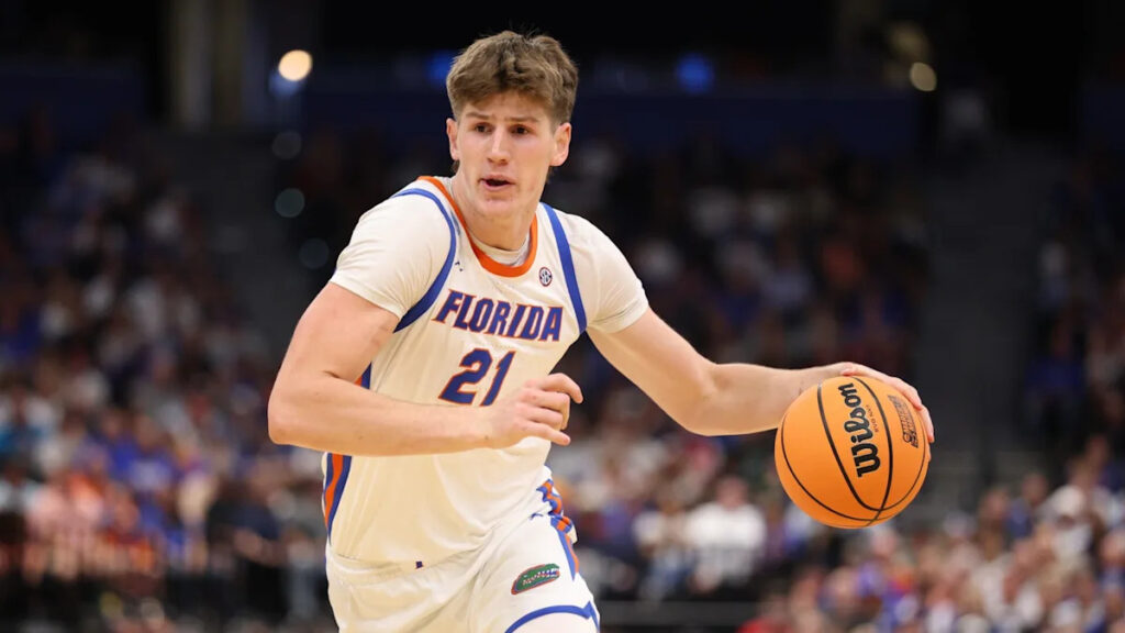 Alex Condon puts off NBA and returns to Florida for senior season and run at another title