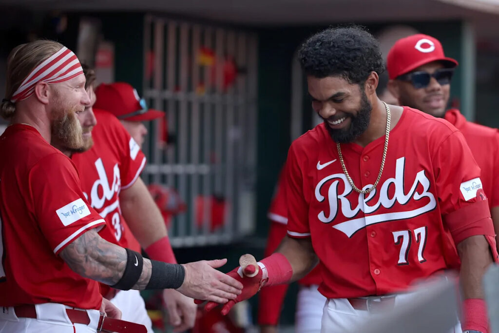 Rece Hinds starts in RF as Reds open home series against Giants Rece Hinds starts in RF as Reds open home series against Giants