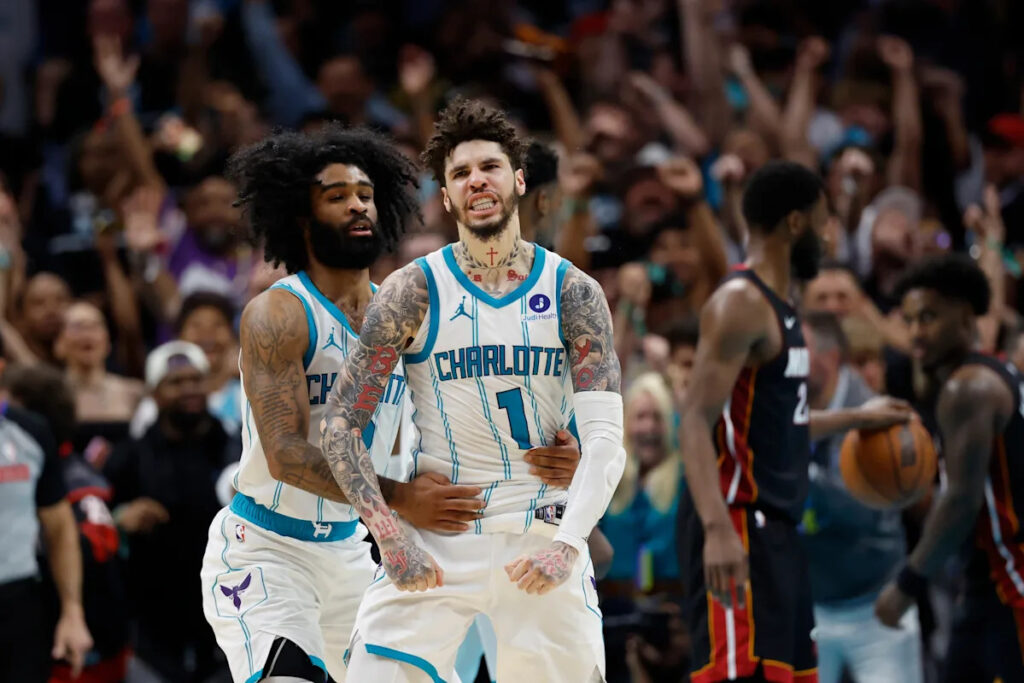 LaMelo Ball punches team mascot Hugo twice after Hornets knock Heat out of play-in tournament LaMelo Ball punches team mascot Hugo twice after Hornets knock Heat out of play-in tournament