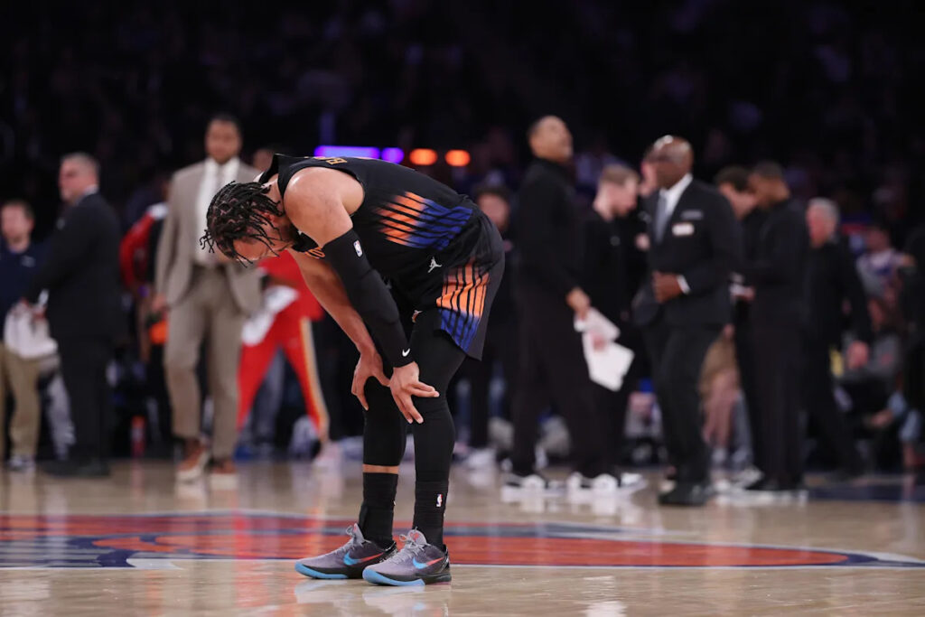 NBA playoffs: CJ McCollum, Hawks erupt in fourth quarter to stun Knicks and even series 1-1