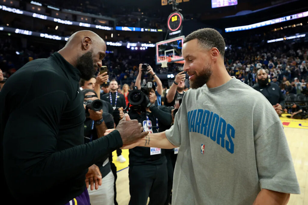 LeBron James reflects on not playing against Stephen Curry this season: ‘It’s always an honor just to be in his presence’ LeBron James reflects on not playing against Stephen Curry this season: ‘It’s always an honor just to be in his presence’