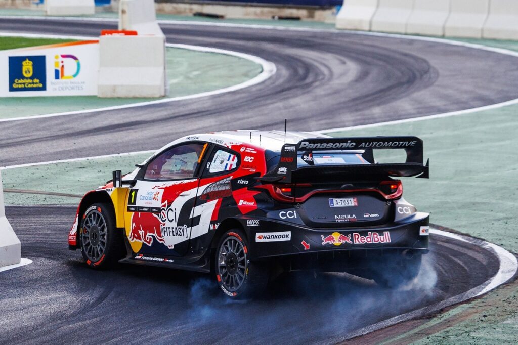 Ogier heads Toyota 1-2-3-4-5 after dominant Friday