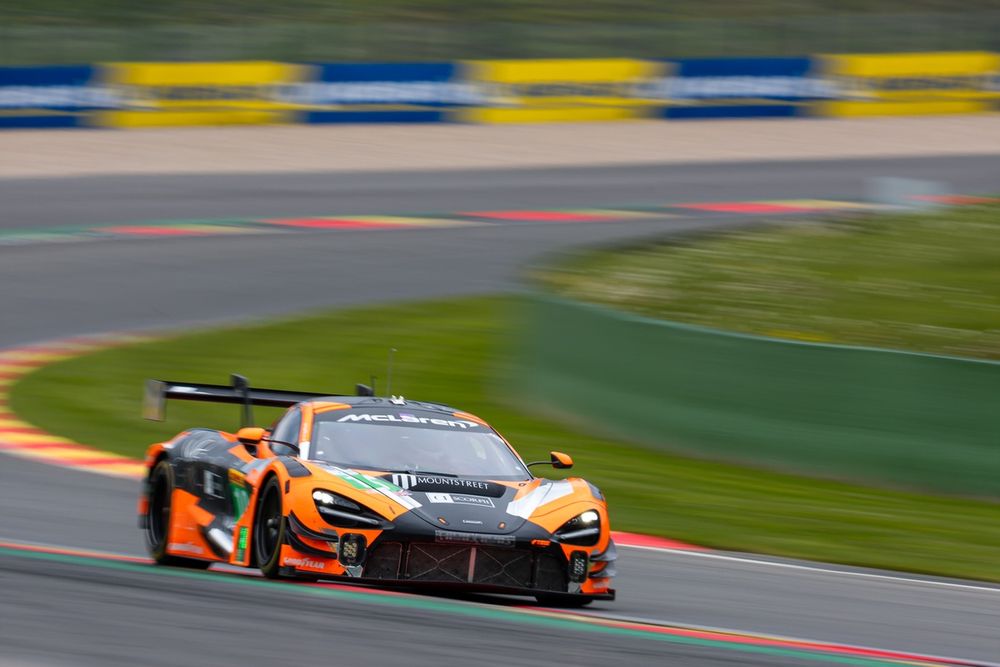 #10 Garage 59 McLaren 720s GT3 EVO: Antares Au, Thomas Fleming, Marvin Kirchhofer