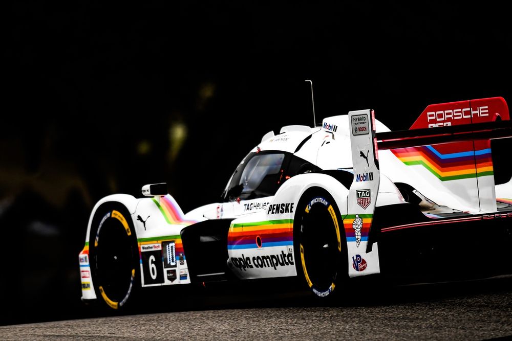 #6 Porsche Penske Motorsport: Laurens Vanthoor, Kevin Estre
