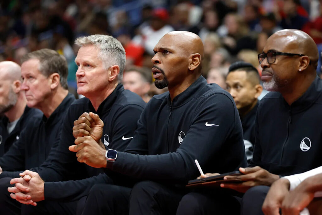 Top Warriors assistants Terry Stotts, Jerry Stackhouse leaving Steve Kerr’s coaching staff